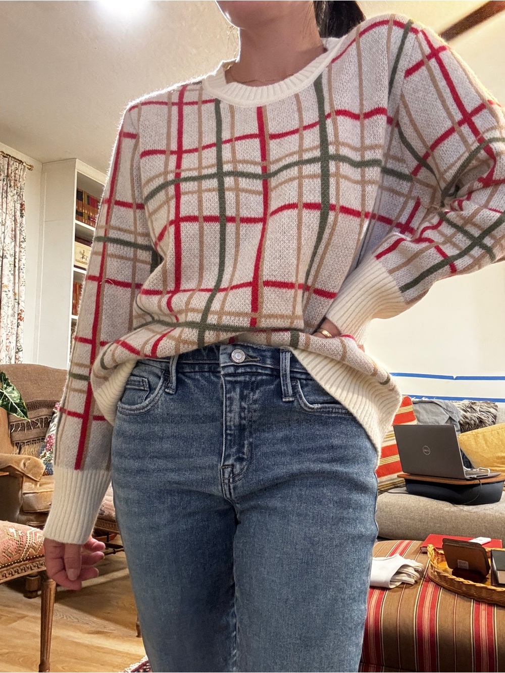 BIBI NWT Cream Plaid Oversized Sweater M Red Green Holiday Check